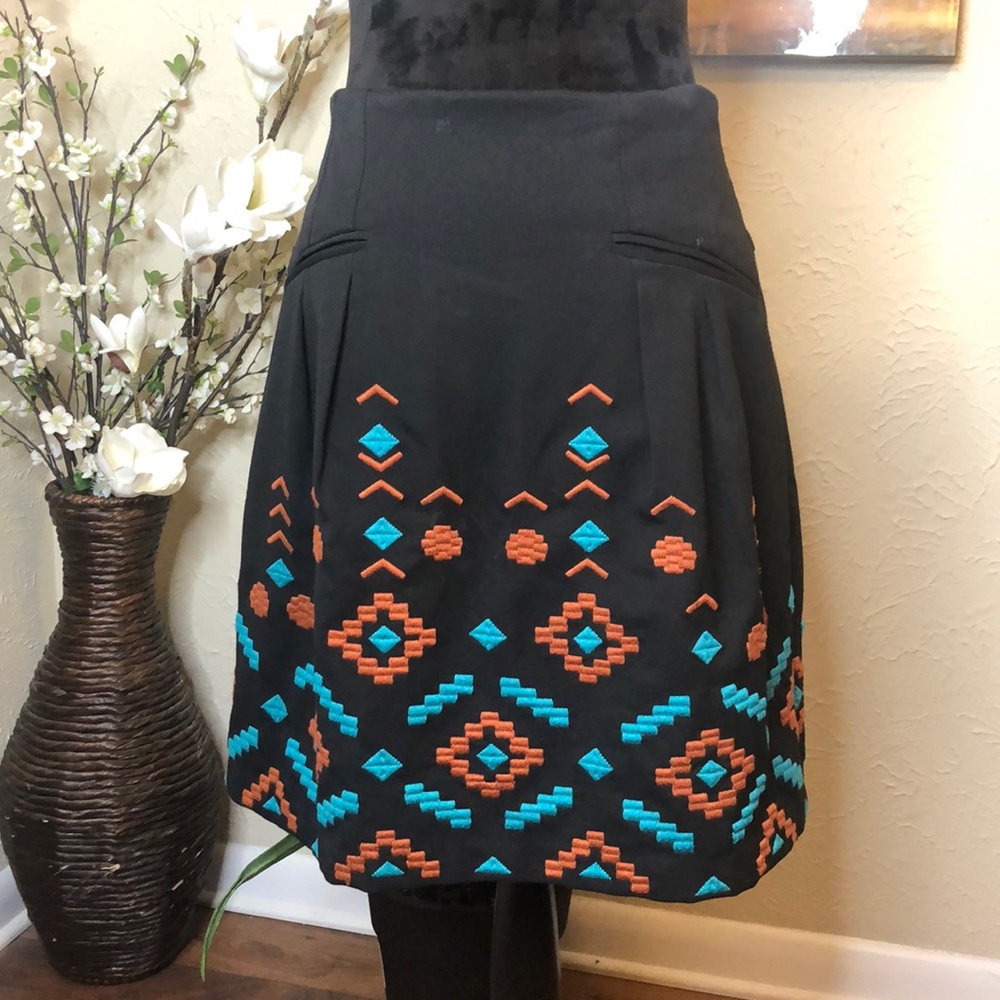 ✨FLASH SALE✨ Nanette Lepore Geometric Pattern Blk A-line Skirt